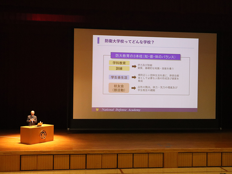 学校長ウェルカムスピーチ及び学校紹介