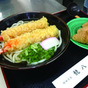 Aセット(天ぷらうどんといなり寿司セット)